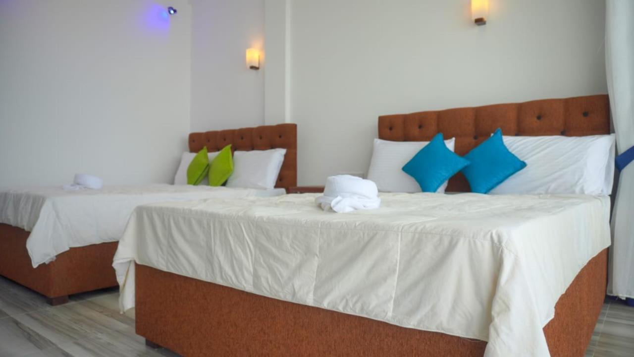 Dinuda Resort Kalpitiya Exterior photo