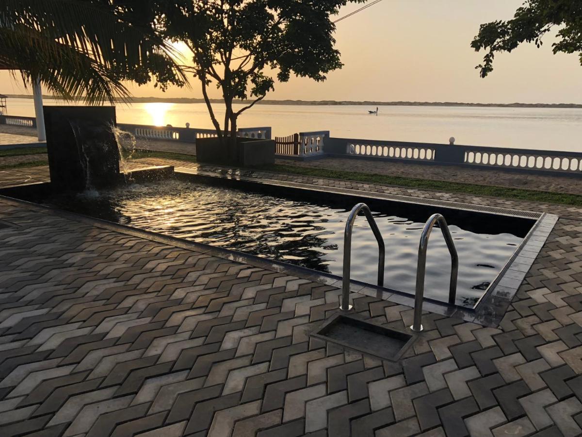 Dinuda Resort Kalpitiya Exterior photo